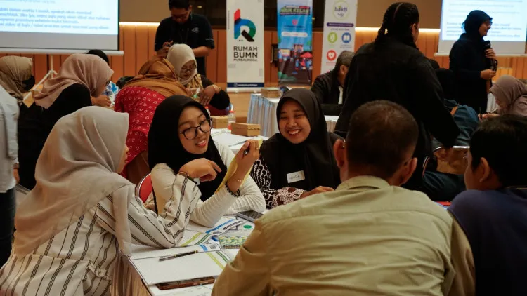 Tugu Insurance dan Rumah BUMN Pertamina Beri Pelatihan Literasi Keuangan untuk UMKM di Solo