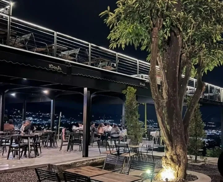 Kafe Bertambah di Kawasan Puncak, Warga Pertanyakan Kesesuaian Tata Ruang dan Perizinan