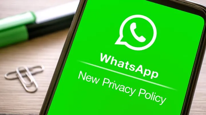 WhatsApp Kembangkan Fitur Terjemahan Otomatis di iOS