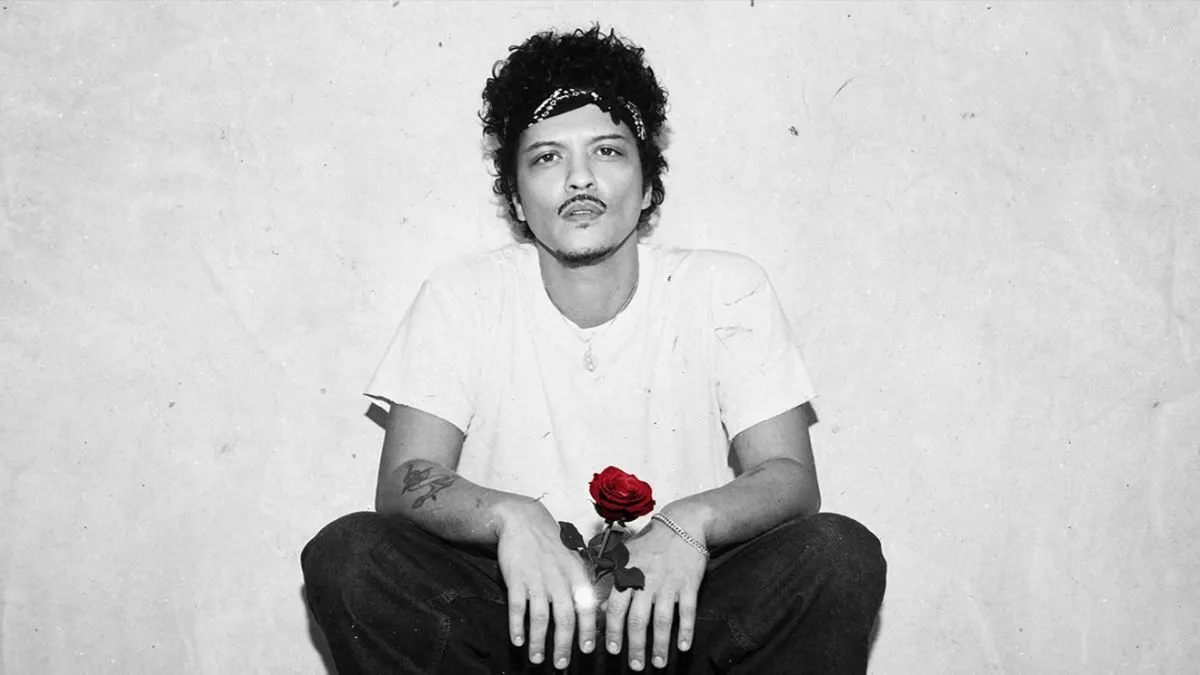 Bruno Mars Rilis Album Solo “The Romantic” dan Video Musik ‘Risk It All’