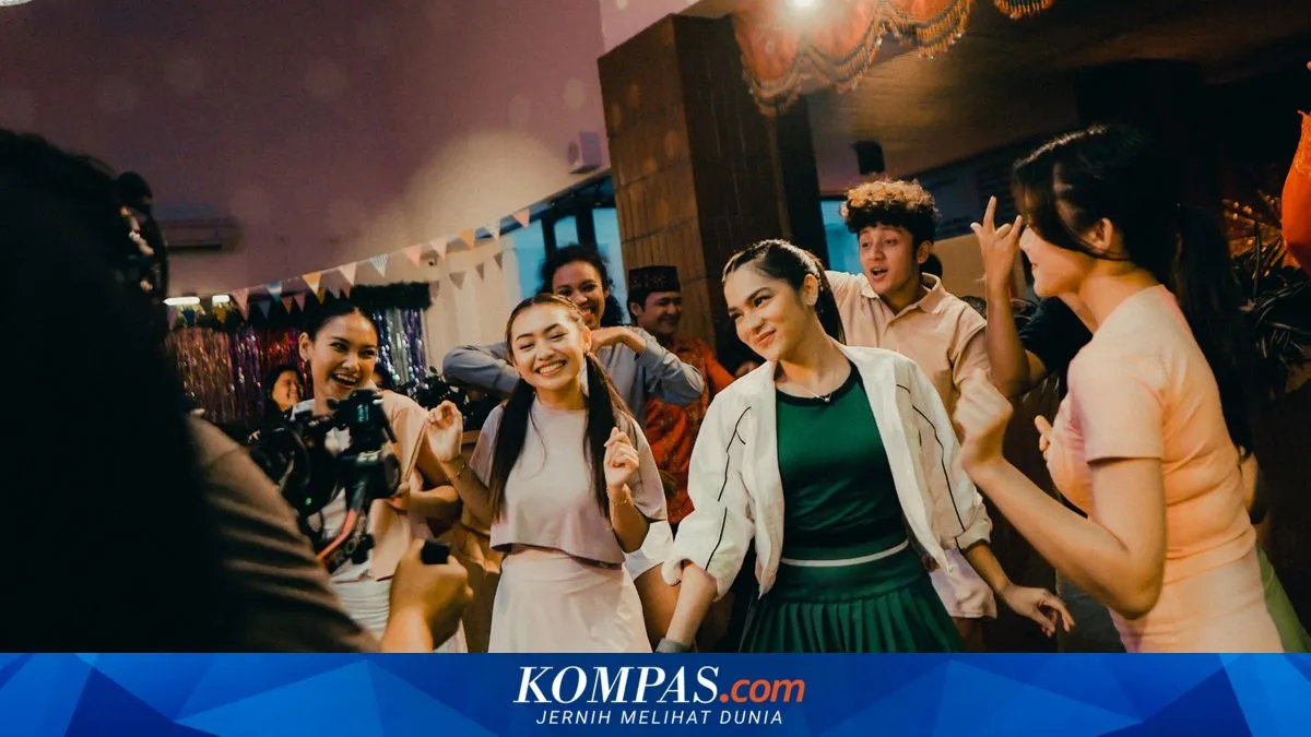 Davina Karamoy Jadi Bintang Video Musik "Nasi Padang" Karya Laleilmanino dan Andika Mahesa
