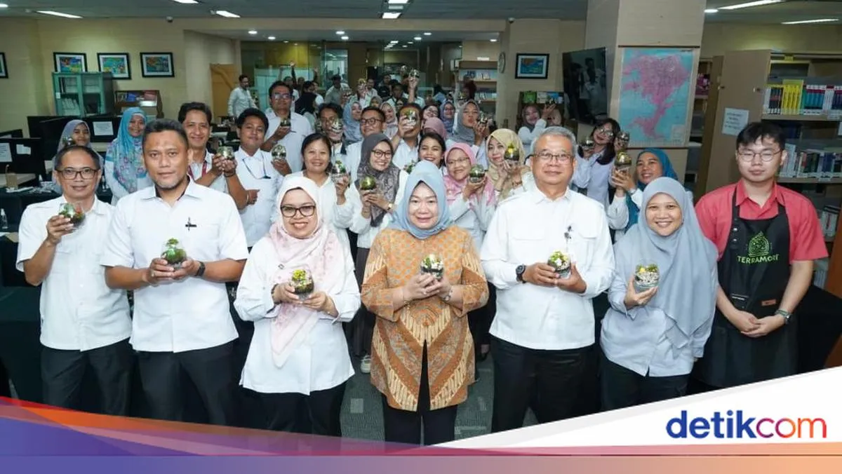 Terrarium di Perpustakaan MPR: Saat Seni Kecil Menjawab Kebutuhan Besar di Tempat Kerja