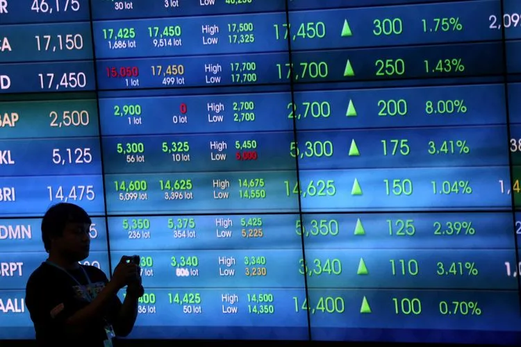 IHSG Turun 4,73% Sepekan, Kapitalisasi Pasar BEI Susut Jadi Rp14.341 Triliun