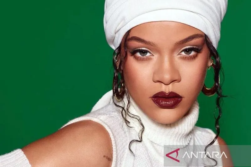 Rihanna Unggah Cuplikan di Studio, Picu Spekulasi Musik Baru