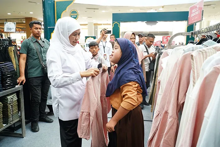 Gubernur Jatim Ajak Siswa Difabel Belanja Lebaran di Madiun, Bagian dari Ramadan Pendidikan Berdampak