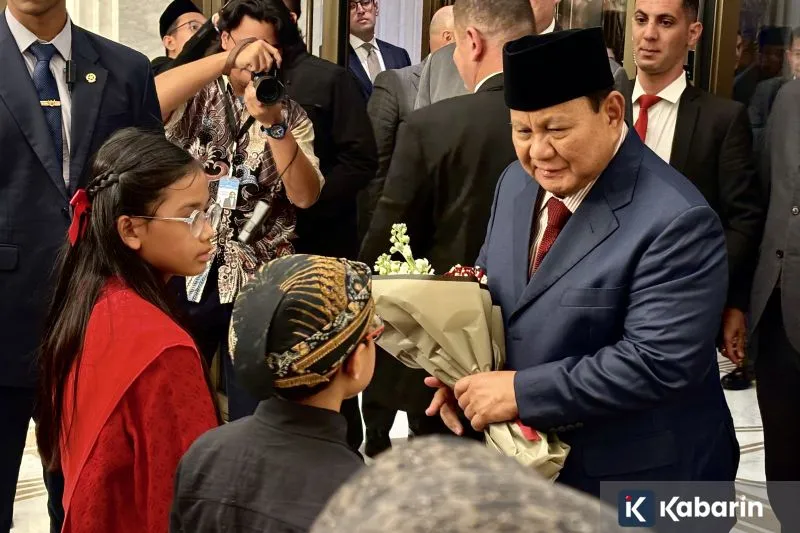 Prabowo Tiba di Amman, Disambut Diaspora dan Dijadwalkan Bertemu Raja Abdullah II