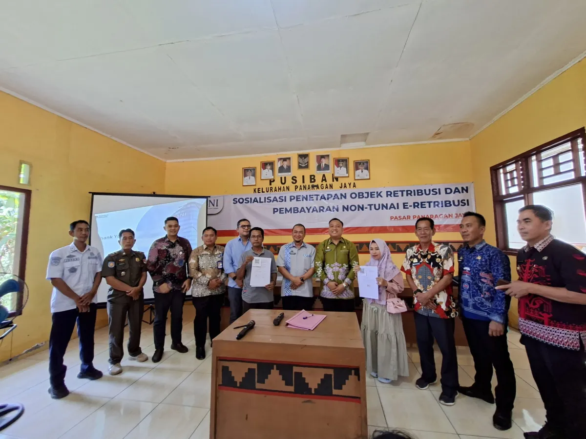 Diskoperindag Tubaba Sosialisasikan Penetapan Objek Retribusi dan Pembayaran Non Tunai di Pasar Panaragan Jaya