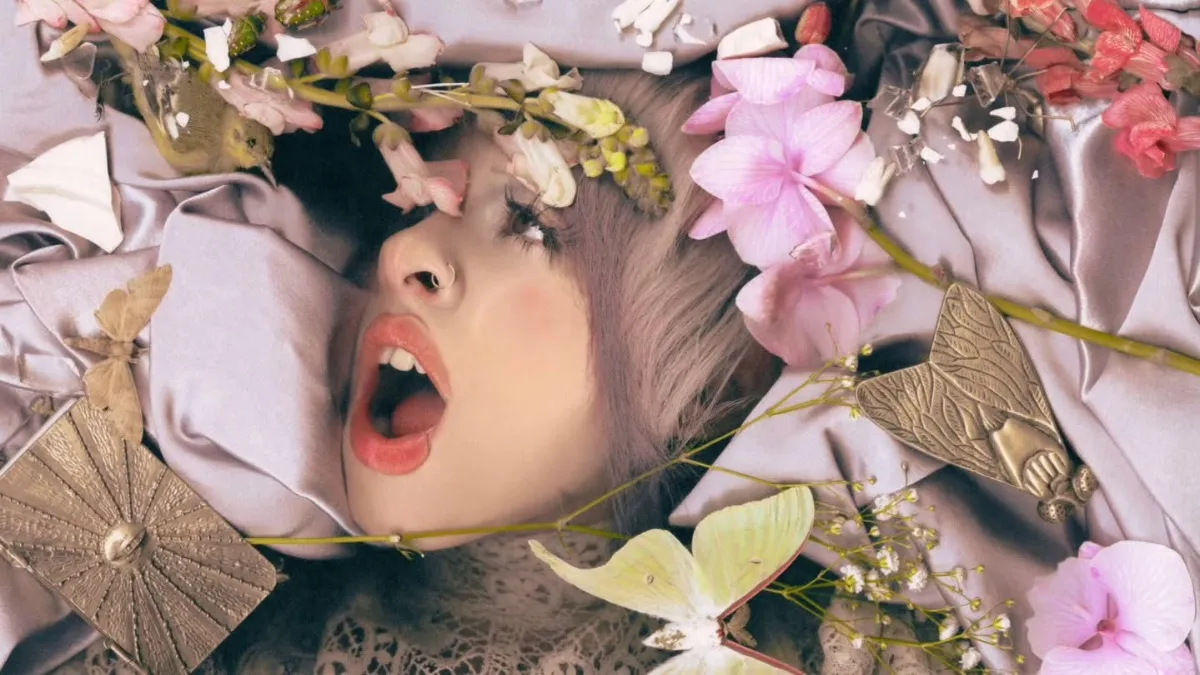 Melanie Martinez Rilis ‘DISNEY PRINCESS’, Singgung Sisi Gelap Ketenaran Jelang Album “HADES”