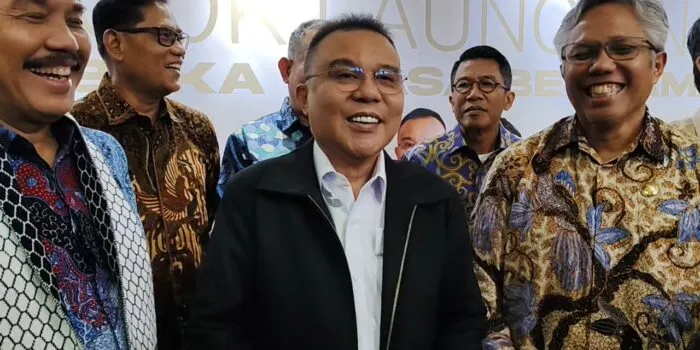 Buku “Prabowonomics, Demokrasi, dan Tantangan ke Depan” Diluncurkan di ITB, Bahas Kepemimpinan Prabowo di Tengah Gejolak Global