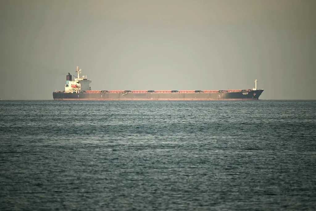 Iran Tutup Selat Hormuz dan Perluas Serangan, Tekanan Global terhadap AS-Israel Meningkat