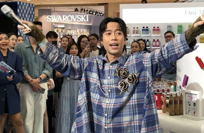Penyanyi Vidi Aldiano Dikabarkan Meninggal Dunia di Usia 35 Tahun, Manajemen Belum Beri Pernyataan