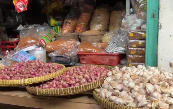 Harga Bawang dan Cabai Berfluktuasi di Pasar Senen Yogyakarta, Pedagang Waspada Risiko Rugi