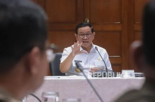 Eskalasi Konflik di Timur Tengah Picu Kekhawatiran Rantai Pasok, Pemprov DKI Minta BUMD Siapkan Skenario Krisis