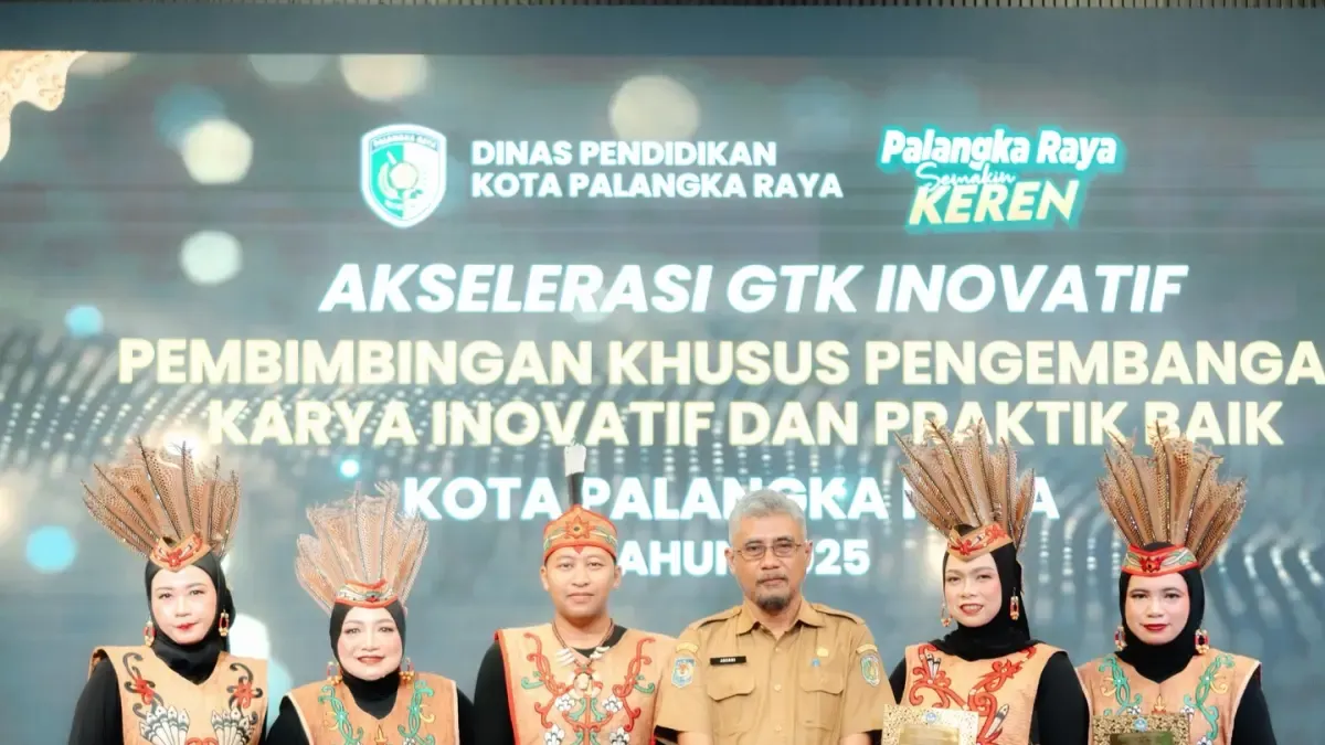 Guru SMPN 13 Palangka Raya Luncurkan Aplikasi “Math Galaxy” di Google Play Store
