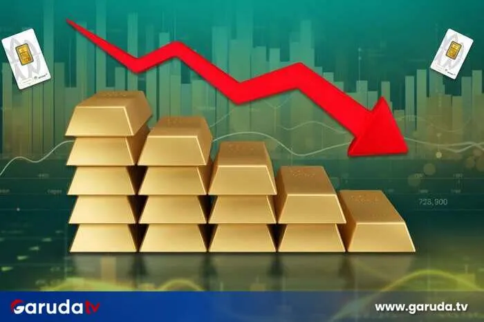 Harga Emas Antam Turun Rp100.000 per Gram pada Jumat Pagi, Buyback Ikut Merosot