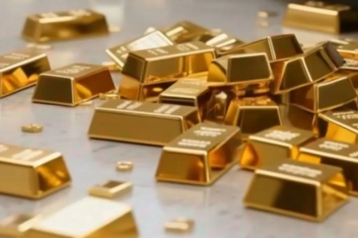 Harga Emas Antam Sempat Tembus Rp3,1 Juta per Gram, Ekonom UK Petra Nilai Jadi Sinyal Kecemasan Ekonomi Global