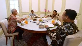 Pakar UI: Jamuan Makan Siang Jokowi dengan Tiga Bacapres Punya Dua Makna