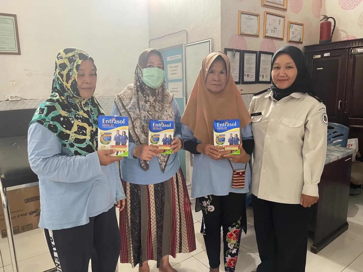 Lapas Perempuan Palembang Periksa Status Gizi Kelompok Rentan dan Salurkan Makanan Tambahan