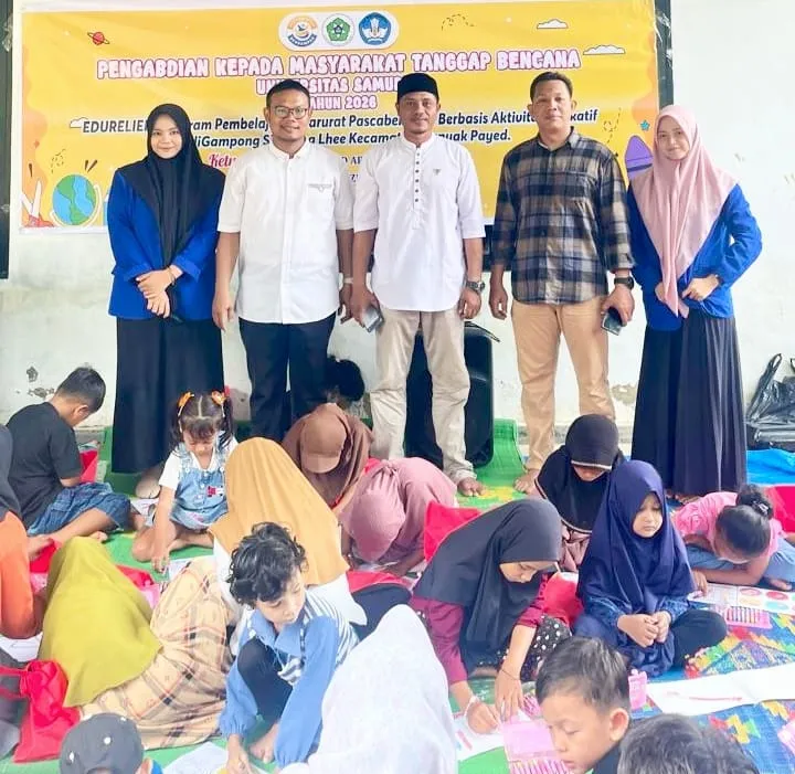 Kelas Darurat Edu-Relief Bangkitkan Semangat Belajar Anak Penyintas Banjir Bandang di Aceh Tamiang