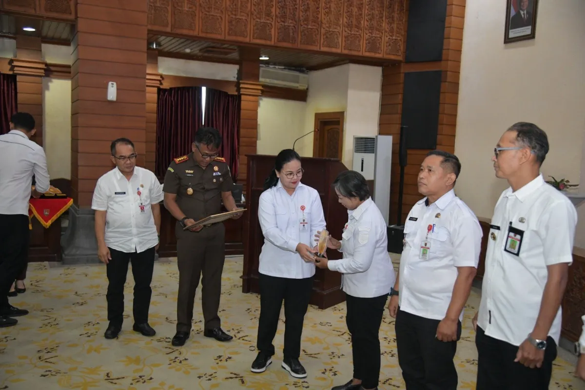 Pemkot Semarang dan Kejari Beri Penghargaan Lomba JAGA DESA untuk Perkuat Tata Kelola Keuangan Kelurahan