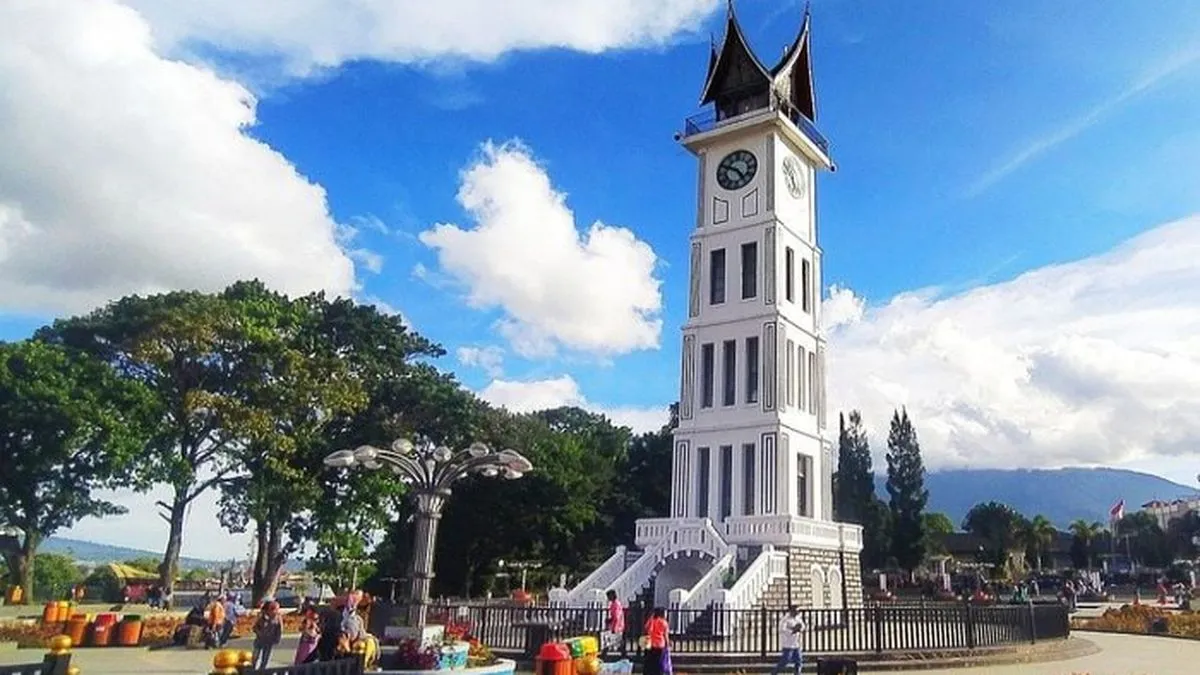 Pemkot Bukittinggi Koordinasi dengan Kementerian Kebudayaan untuk Persiapan 100 Tahun Jam Gadang
