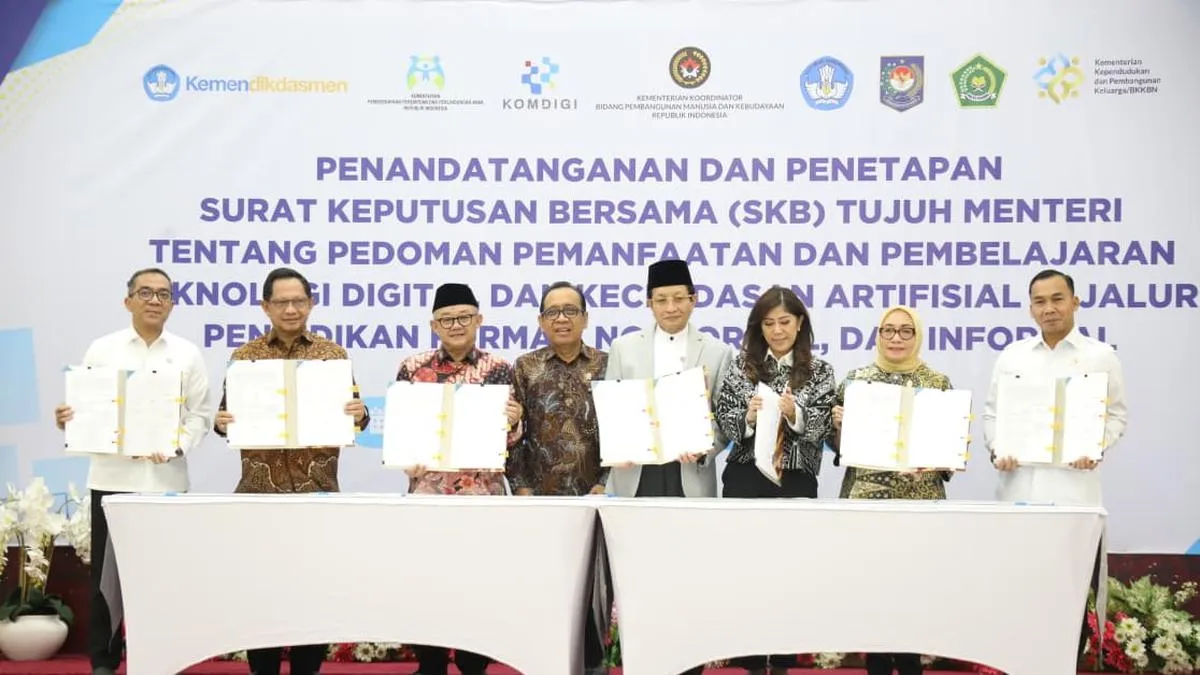 Mendagri Tito Karnavian Teken SKB 7 Menteri soal Pedoman Pemanfaatan Teknologi Digital dan AI di Pendidikan