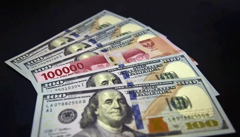 Rupiah Dibuka Melemah di Tengah Ketidakpastian Konflik Timur Tengah