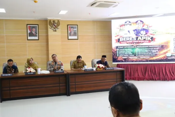 Polres Brebes dan Pemkab Sosialisasikan Aplikasi Layanan Publik Beres Apik
