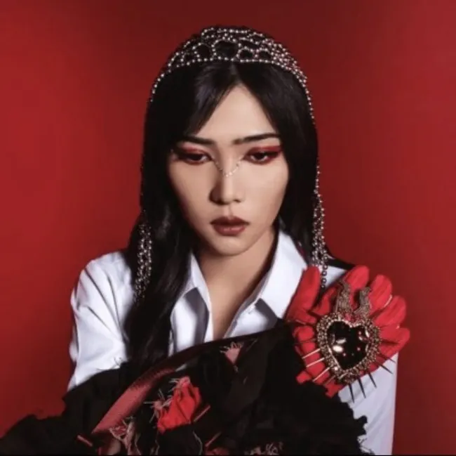 Isyana Sarasvati Tanggapi Tuduhan Ikut Sekte Satanik Usai Video Musik "Mata Satu" Disorot