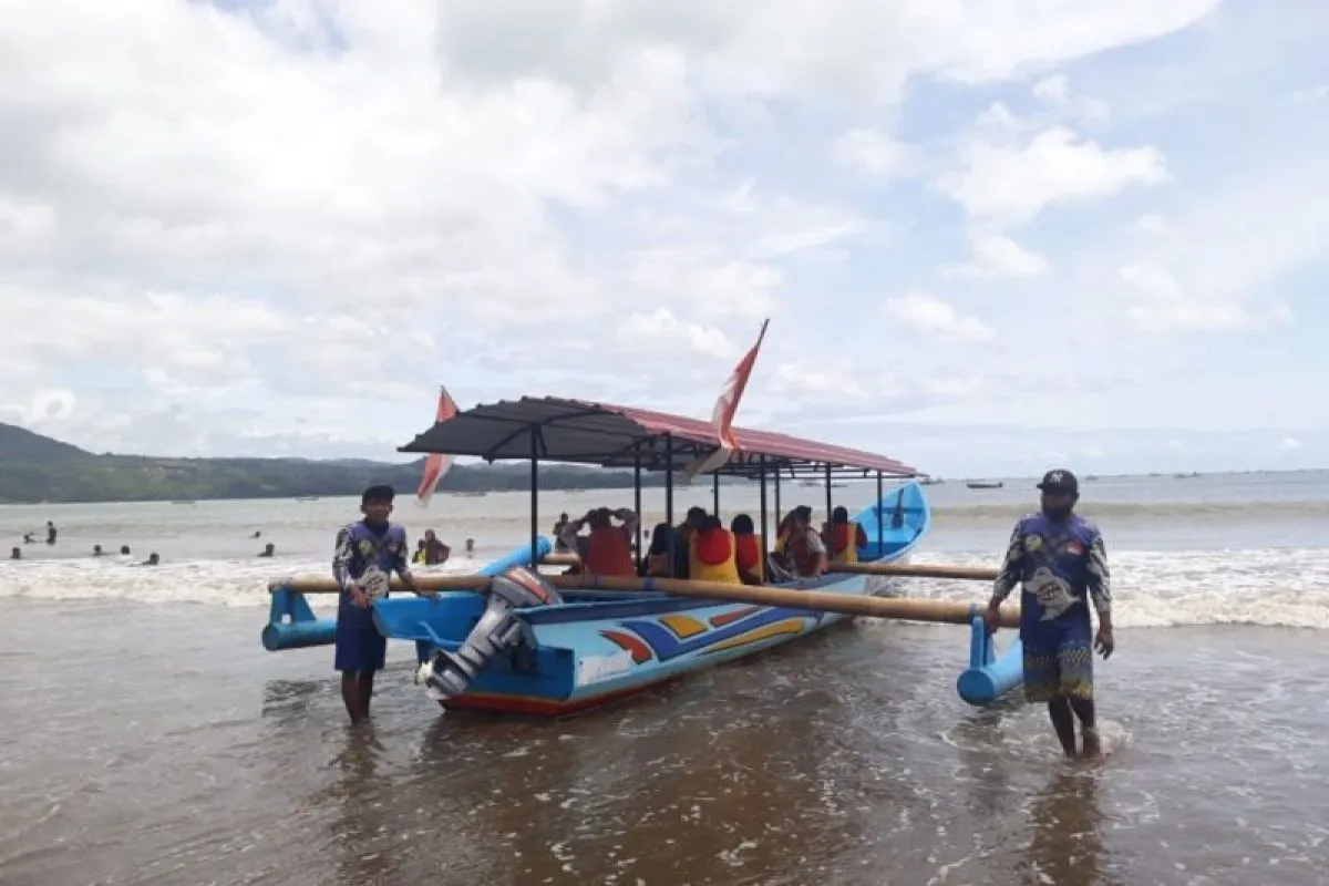 Kunjungan Turun, Tulungagung Tambah Agenda Wisata di Pantai Gemah