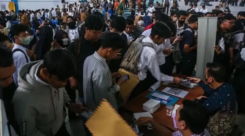 Survei Indekstat: Pengangguran dan Harga Kebutuhan Pokok Jadi Keluhan Utama, Bansos Dinilai Belum Merata di Era Prabowo-Gibran