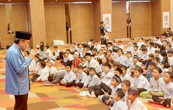 400 Anak Yatim dan 200 Bunda Tangguh Hadiri Yatim Fest 1447 H dan Ruang Pulih di Padang