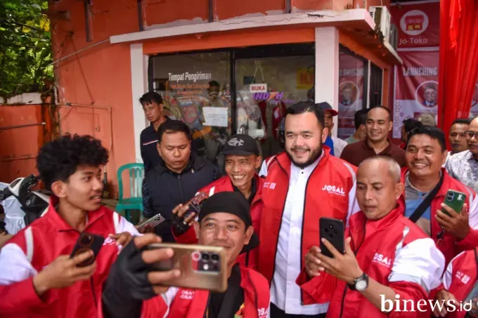 Wali Kota Padang Luncurkan Josal, Aplikasi Transportasi Online untuk Sumatera Barat
