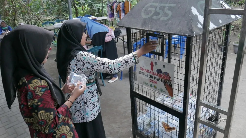 Menguatkan Empati Ekologis Umat untuk Menjawab Krisis Sampah Plastik