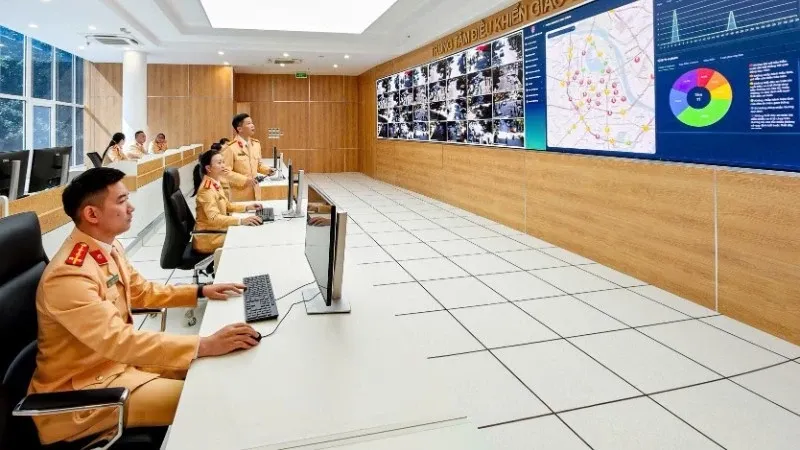 Hanoi Terapkan Kamera AI dan Aplikasi iHanoi untuk Tertibkan Lalu Lintas dan Percepat Penindakan Pelanggaran