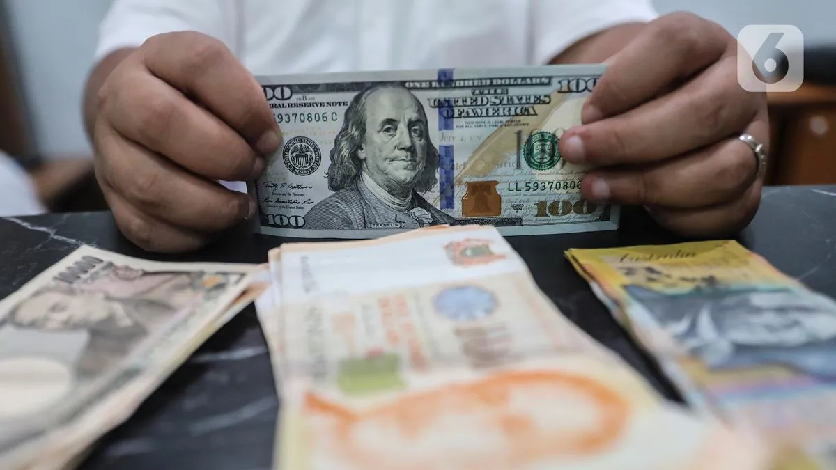 Cek Fakta: Video “Dolar Rafael Alun Ditimbun” dan Klaim Dolar AS Berbahan Pohon Pisang