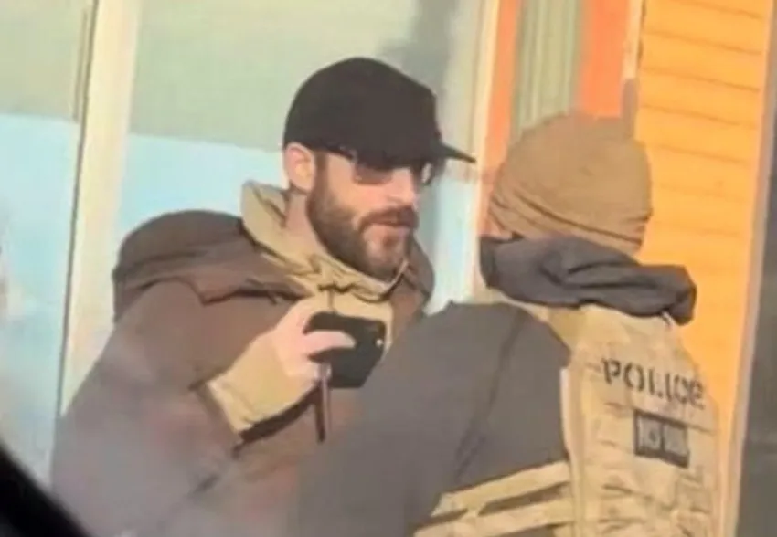 Alex Pretti, Perawat ICU di Minneapolis, Tewas Ditembak Agen Federal di Tengah Operasi Imigrasi
