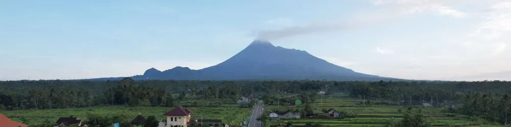 BUMKal Oerip Soemohardjo Terima Kunjungan Studi Tiru BPD Desa Trucuk Klaten