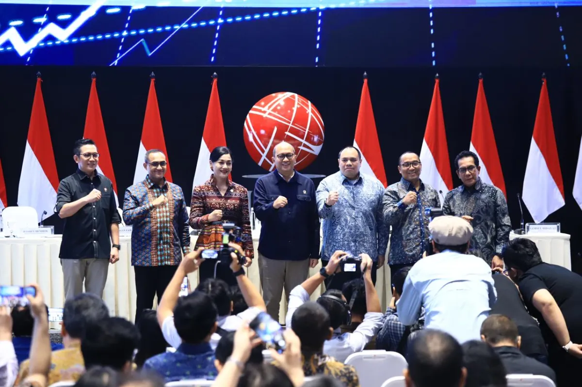OJK Siapkan Delapan Langkah Reformasi Pasar Modal, Free Float Minimum Naik Bertahap ke 15%