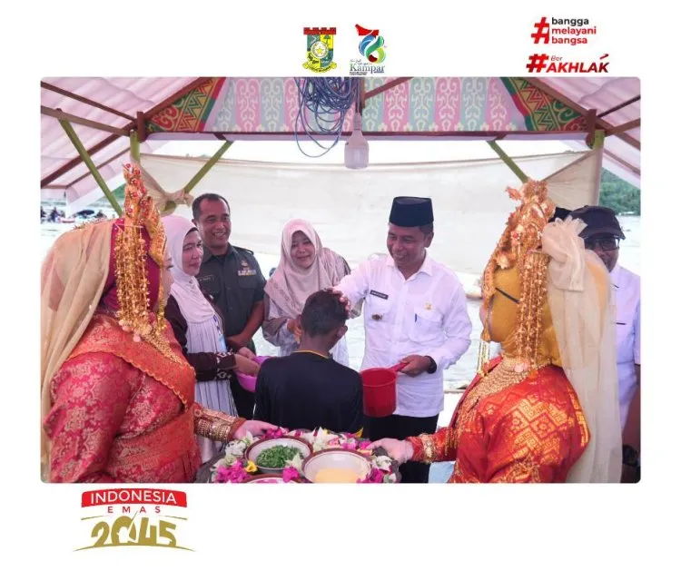 Bupati Kampar Resmikan Event Wisata Balimau Kasai di Pulau Kasiak, Dorong Jadi Agenda Tahunan