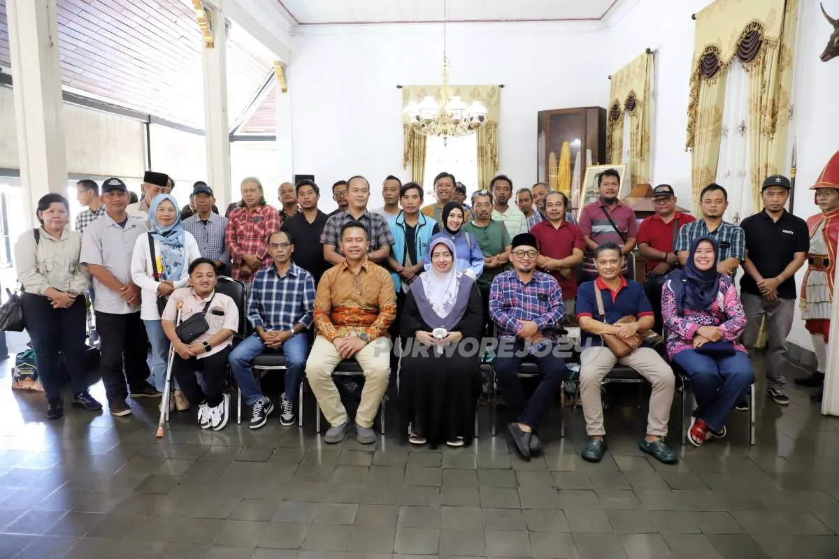 Bupati Purworejo Silaturahmi dengan Insan Pers, Bahas Sinergi Informasi hingga Efisiensi APBD