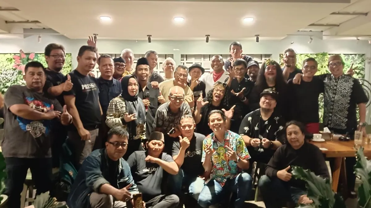 Buka Puasa PWI Jaya Berujung Jamming Spontan, Wartawan dan Musisi Berbaur