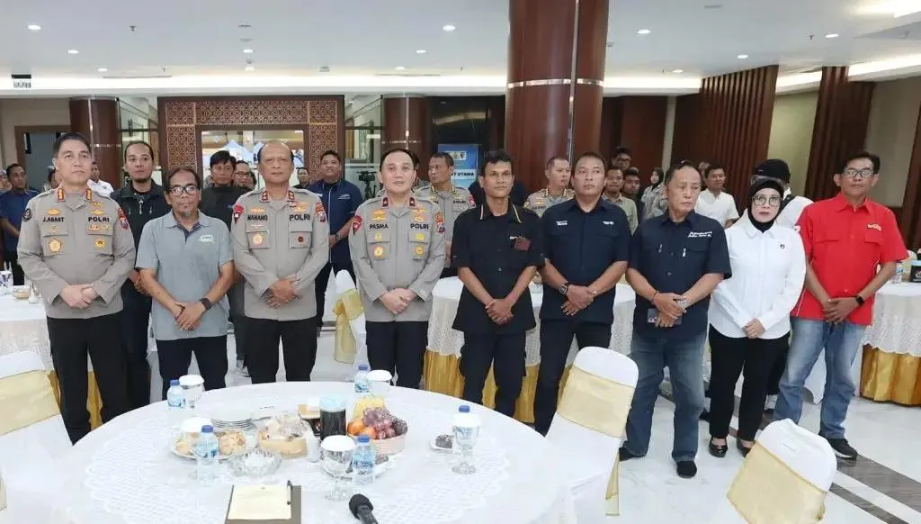 Kapolda Jatim Buka Puasa Bersama Insan Pers, Dorong Sinergi dan Keterbukaan Informasi
