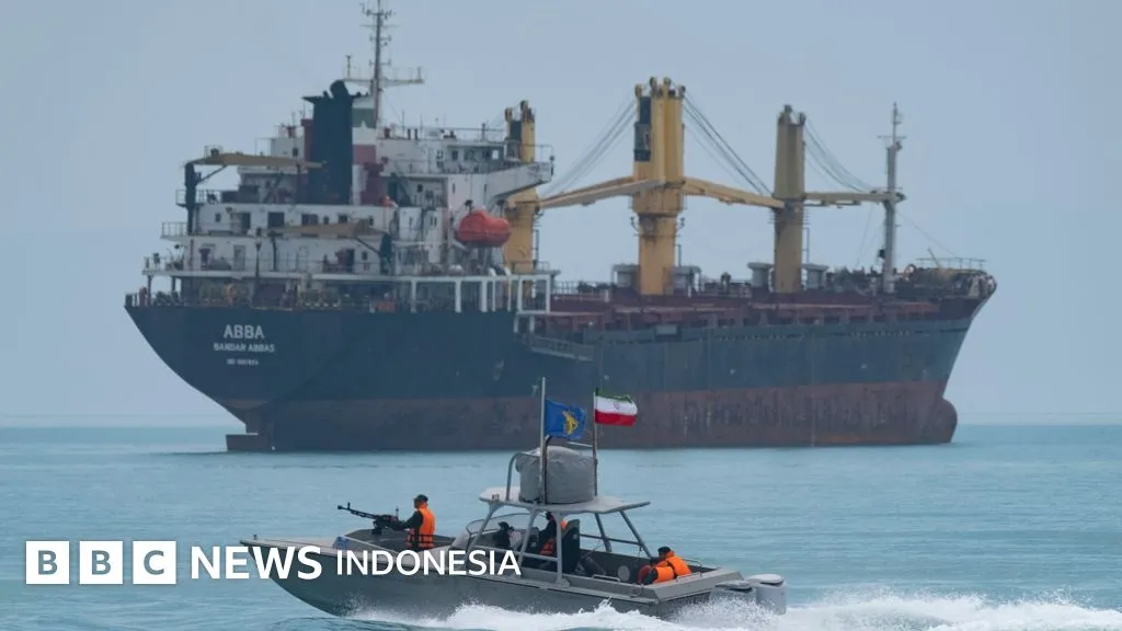 Ancaman Iran Menutup Selat Hormuz: Risiko Lonjakan Harga Minyak dan Gangguan Perdagangan Global
