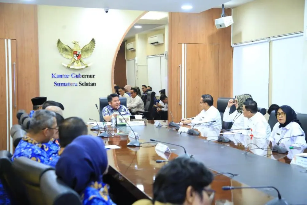 Gubernur Sumsel Terima Sertifikat HPL Mozaik 5 dan 6, Minta Penguatan Peta Digital dan Percepatan Tata Ruang