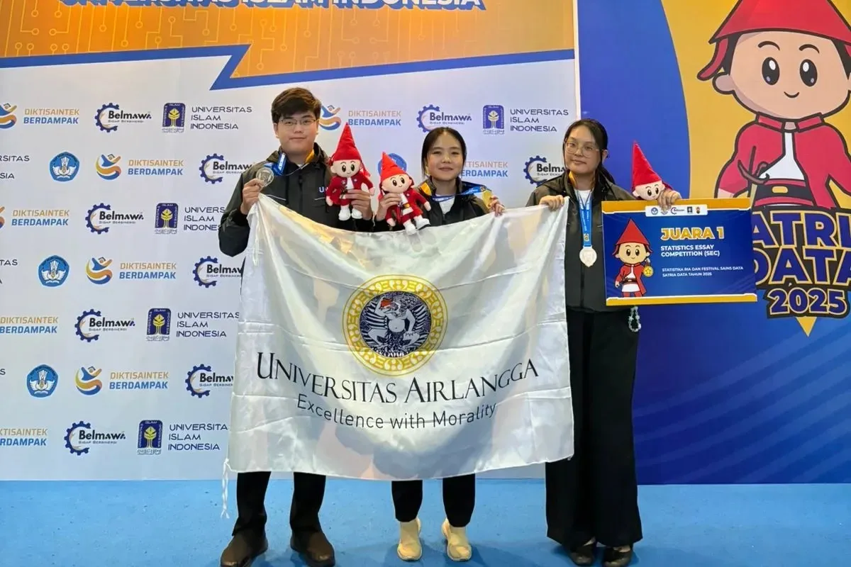 Tim Croissant FTMM UNAIR Raih Juara 1 Statistics Essay Competition Satria Data 2025 Lewat Inovasi Voxify
