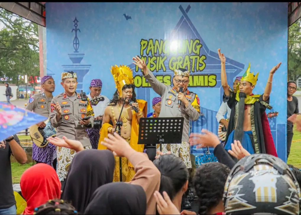 Polres Ciamis Sediakan Panggung Musik Gratis di Pos Terpadu Alun-Alun untuk Pemudik