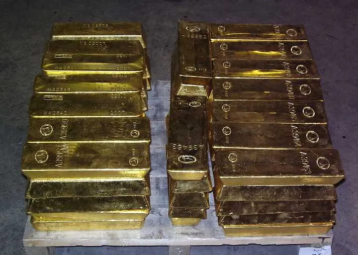 Harga Emas Dunia Berpeluang Lanjut Menguat, Target Teknikal Mengarah ke Area USD5.232