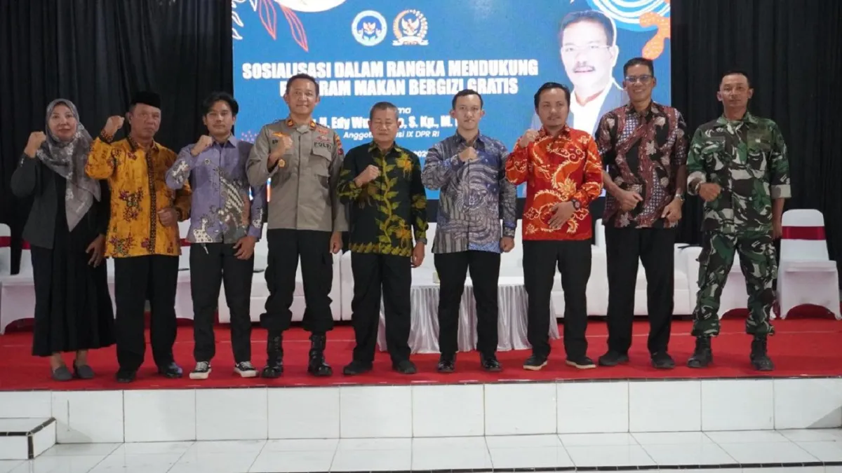 Komisi IX DPR Sosialisasikan Program Makan Bergizi Gratis di Pati, Tekankan Pentingnya Penguatan Gizi