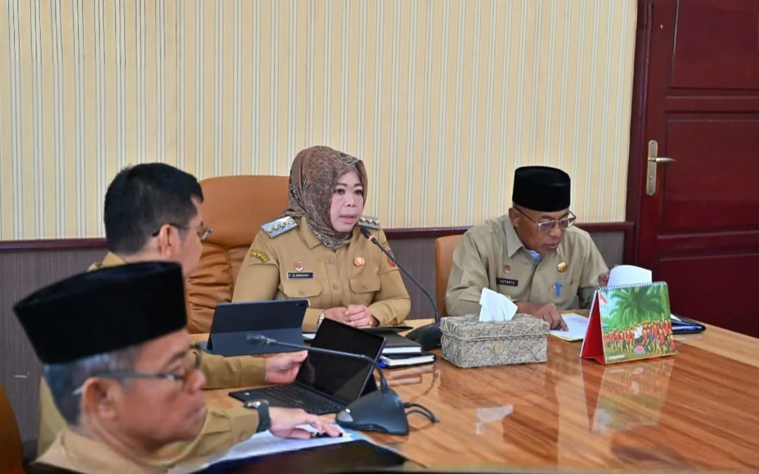 Bupati dan Wakil Bupati Kotawaringin Barat Pimpin Evaluasi Pengelolaan Keuangan Daerah